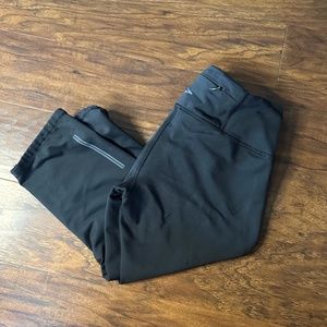 Women’s Brooks running/workout capri’s size small